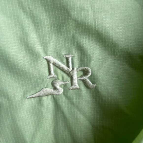 Mens 90s Windbreaker - Picture 2 of 3